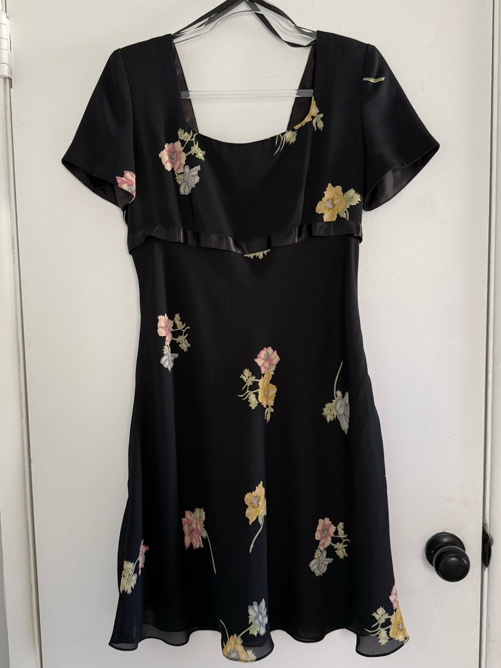 Donna Ricco Black Floral Fit & Flare Dress Satin Bow Shoulder Pads
